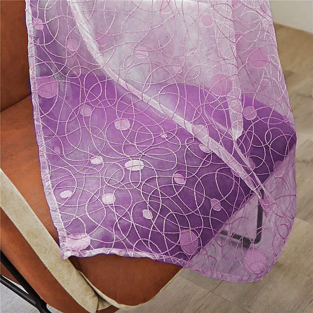 Lilla let gardin med fugleredemønster