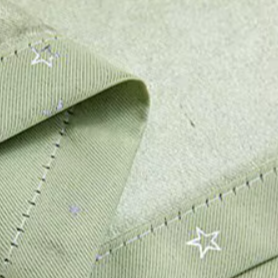 Grønt mørklægningsgardin med stjerner