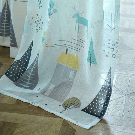 Let gardin i hørlook til børneværelse