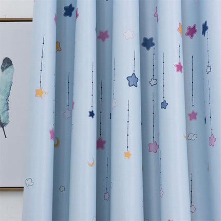 Gardin til børneværelse med by motiv