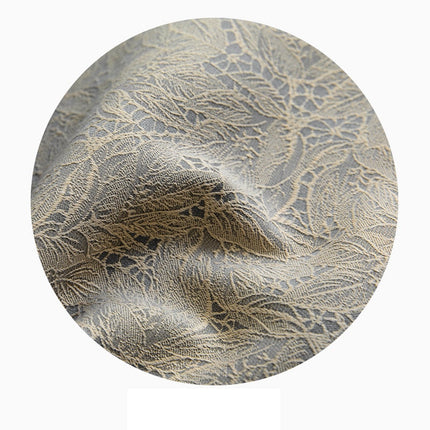 Cremehvidt mørklægningsgardin med flot tekstur