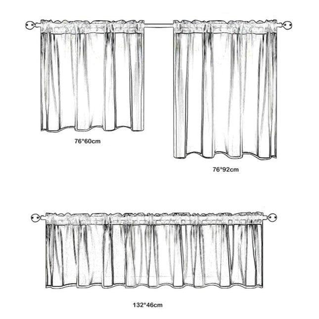 Kort og let køkkengardin i voile