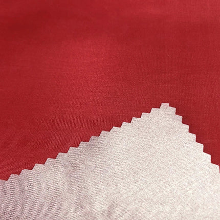 Vandtæt mørklægningsstof i metermål