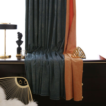 Mørkeblåt mørklægningsgardin med guld mønster