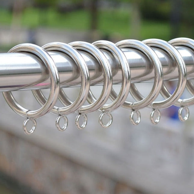 Gardinringe i metal med antik finish