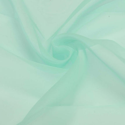 Klassisk og let gennemsigtigt voile gardin