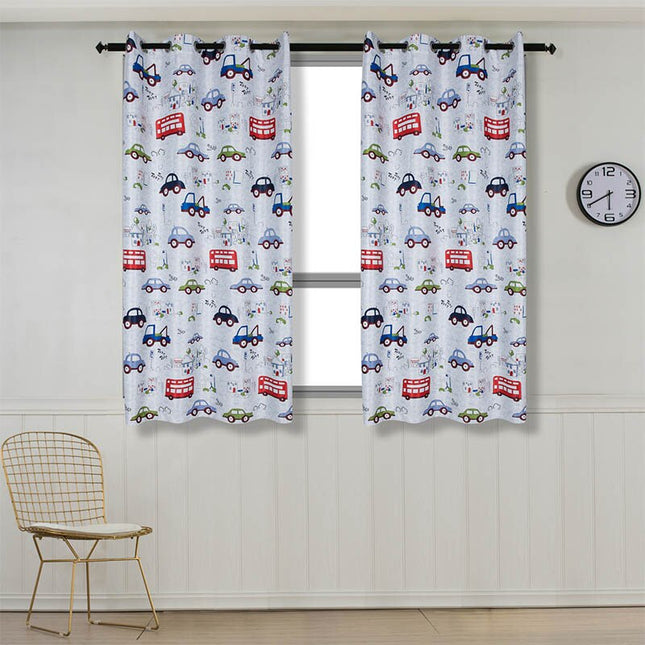 Mørklægningsgardin til børneværelse med køretøjer