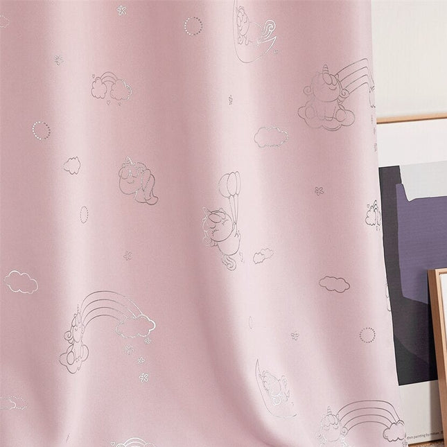 Lyserødt børnegardin med sølv enhjørninge