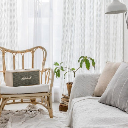 Lysdæmpende gardin med elegant mønster