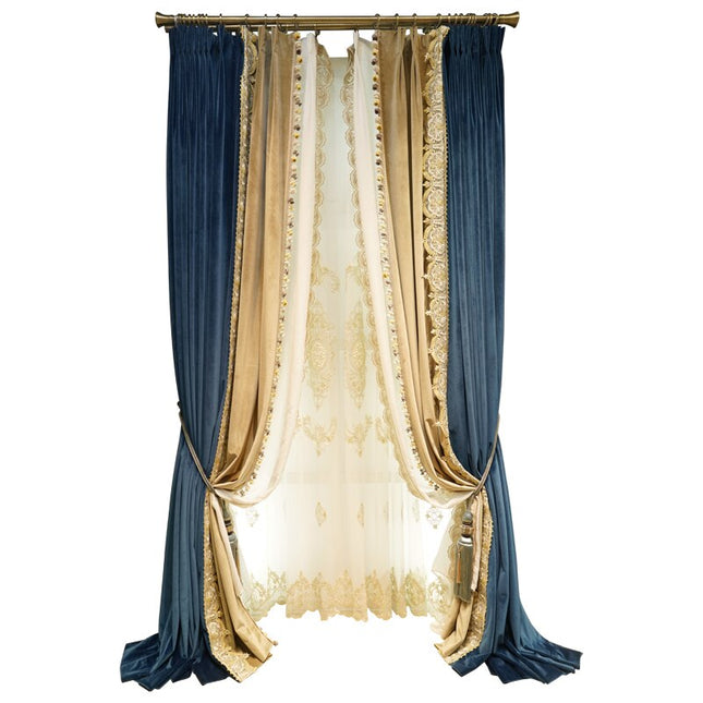 Voile gardin med elegant broderikant