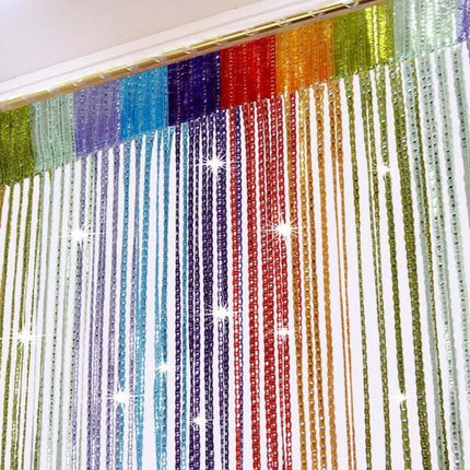 Transparent gardin med vævede striber