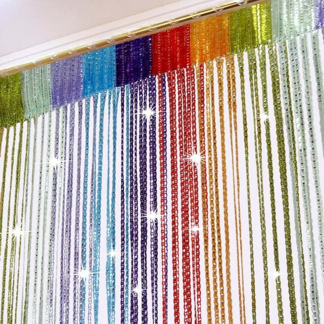 Transparent gardin med vævede striber
