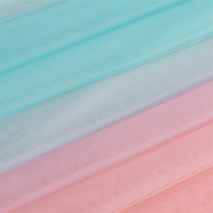 Mørklægningsgardin med lyserød og blå gradient