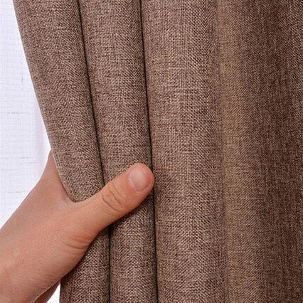 Kaffebrunt mørklægningsgardin til stue