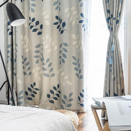 Gardin med blå blade motiv