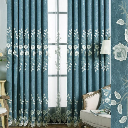 Romantisk let gardin med rosenbroderi