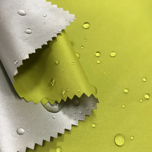 Vandtæt mørklægningsstof i metermål