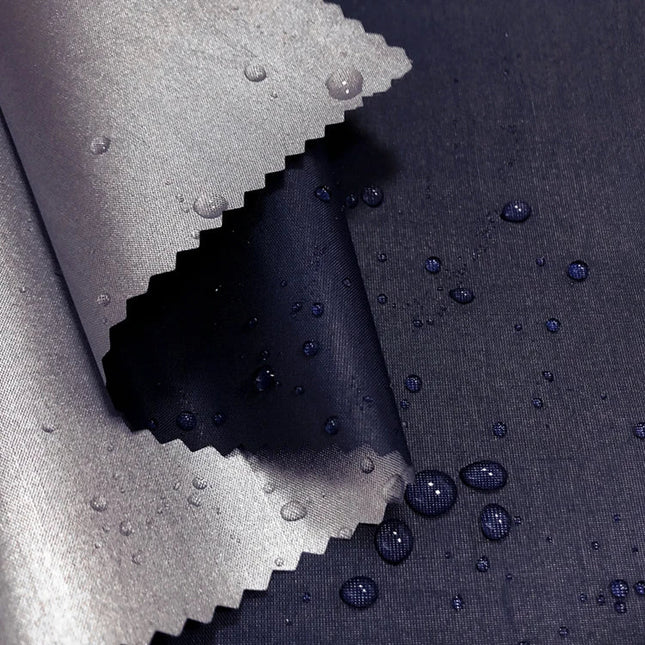 Vandtæt mørklægningsstof i metermål