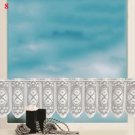 Køkkengardin i blonder med buekant