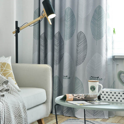 Lystæt gardin med moderne bladmotiv