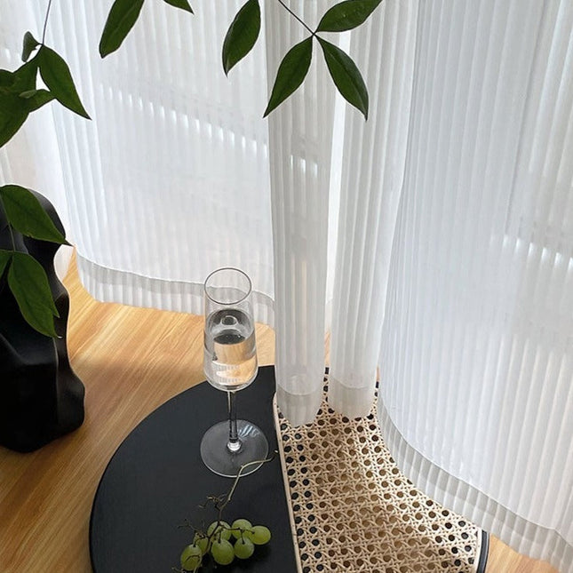 Elegant plisseret transparent gardin