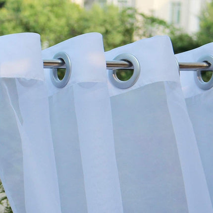 Let og gennemsigtigt udendørsgardin med øjer