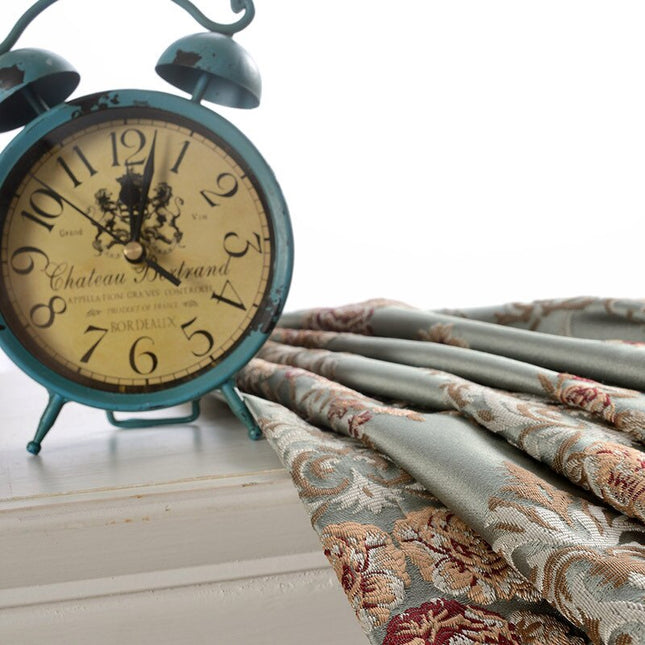 Gudena mørklægningsgardin med damask mønster