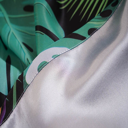 Mørklægningsgardin med jungleblad mønster