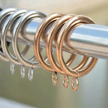 Gardinringe i metal med antik finish