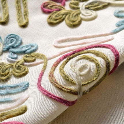 Gardin med broderet boheme-mønster