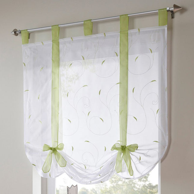 Romantisk liftgardin med rødt broderi