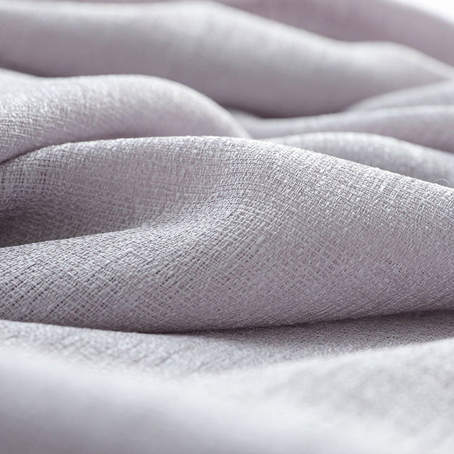 Hvidt let gardin med struktur