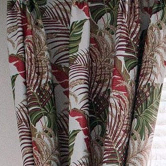 Mørklægningsgardin med tropisk jungle motiv