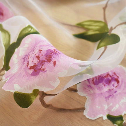 Let voile gardin med romantisk blomsterprint