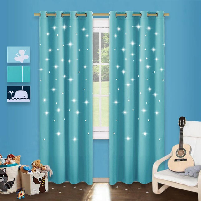 Mørklægningsgardin med stjerner til børneværelse