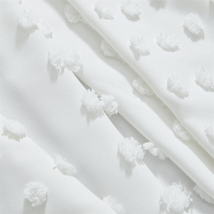 Hvidt let gardin med prikket tekstur