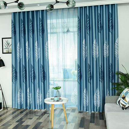 Blåt gardin med moderne fjerprint