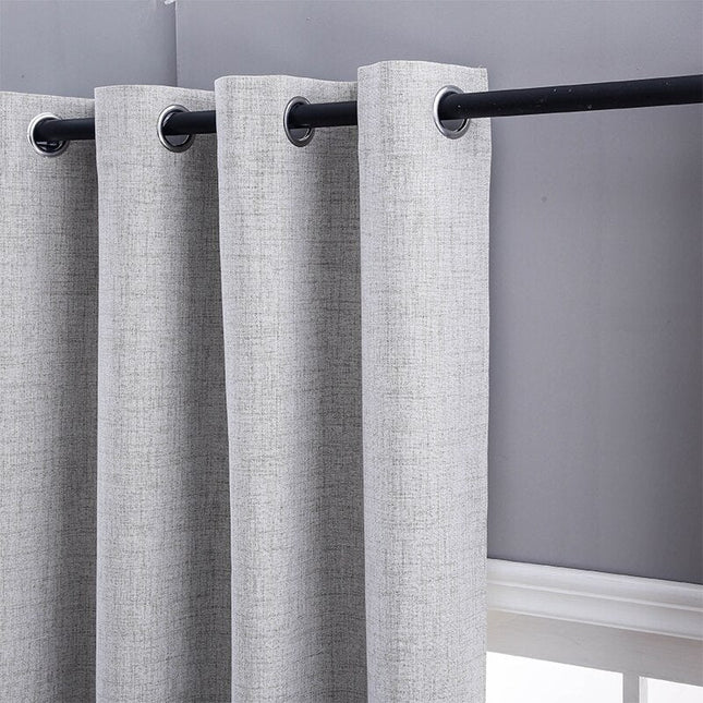 Lysegråt Erne mørklægningsgardin med struktur