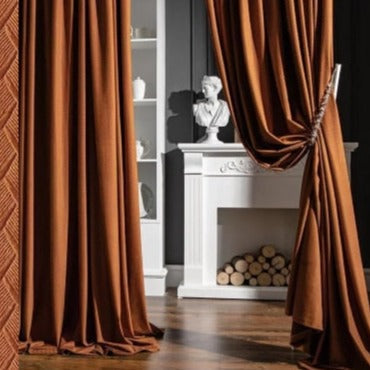 Mørklægningsgardin med flettet tekstur