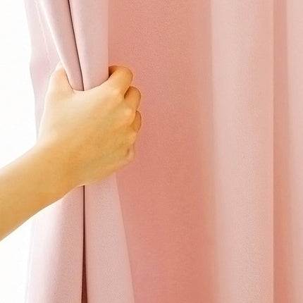 Mørklægningsgardin til moderne soveværelse