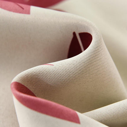 Mønstret mørklægningsgardin med efterårsblade