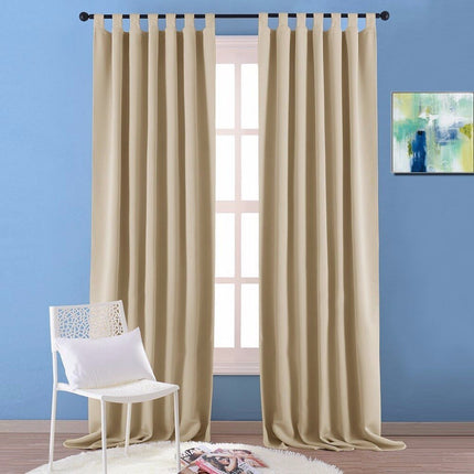 Lyst mørklægningsgardin med brede stropper