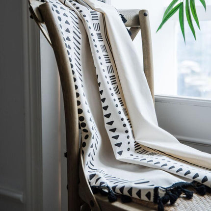 Boheme gardin med sorte kvaster