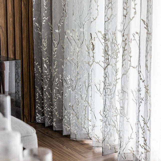 Let gardin med broderede grene