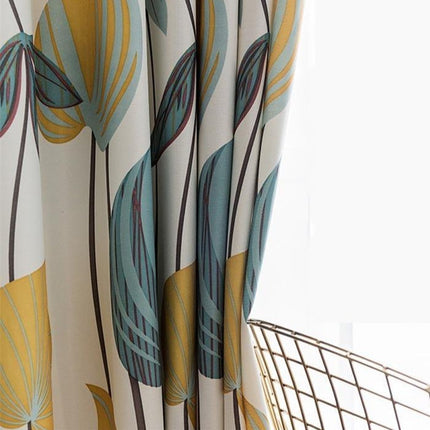 Gardin med skandinavisk bladmotiv