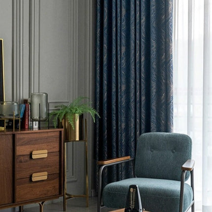 Midnatsblåt mørklægningsgardin med struktur