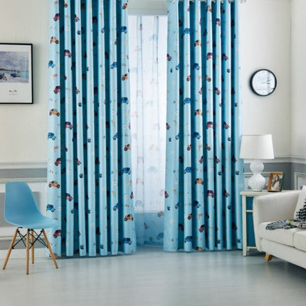 Blåt let gardin med racerbiler