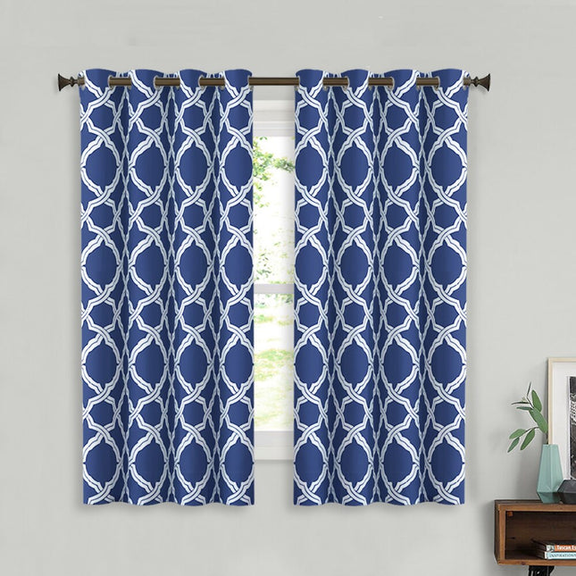 Mørklægningsgardin med hvidt marokkansk mønster