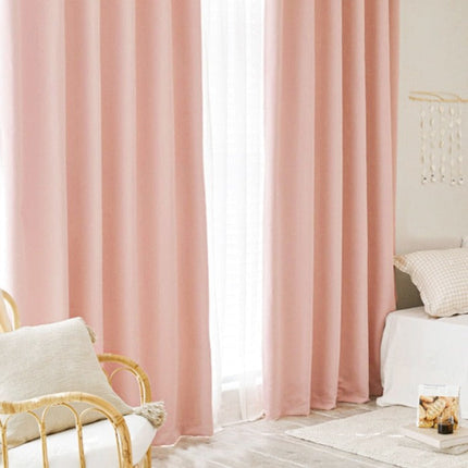 Mørklægningsgardin til moderne soveværelse