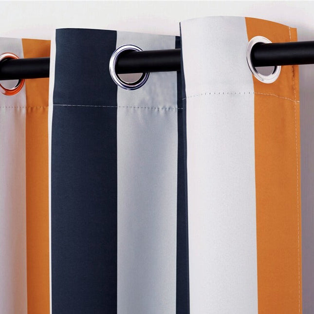 Kort stribet mørklægningsgardin til børneværelse